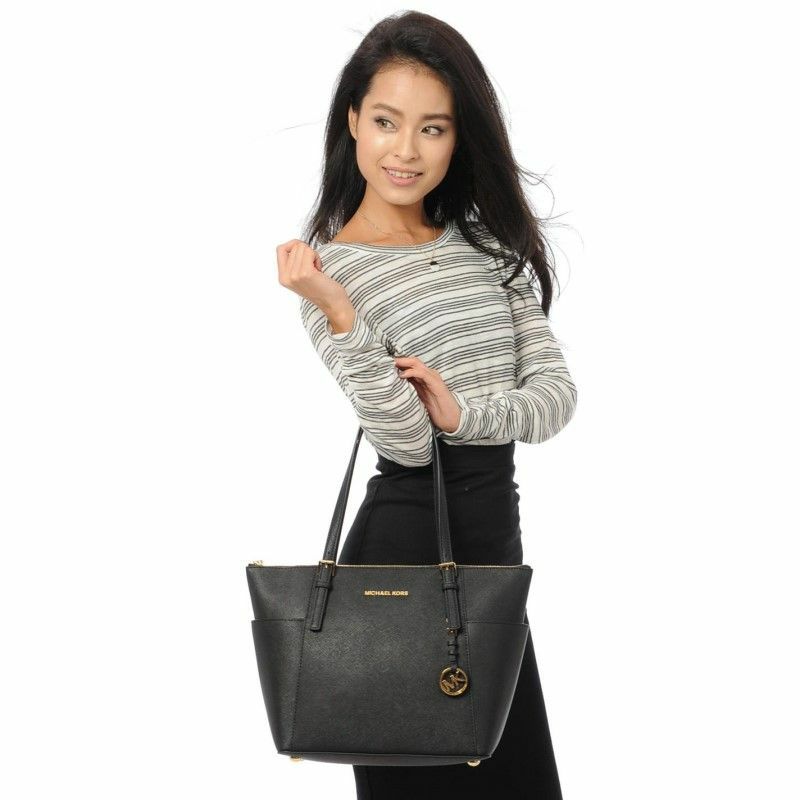 マイケルコース MICHAEL KORS トートバッグ 30F2GTTT8L 001 JET SET ITEM ZIP TOTE