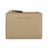 マイケルコース MICHAEL KORS  二つ折り財布 レディース JET SET ブラウン 34F9GJ6F2L 222 CAMEL