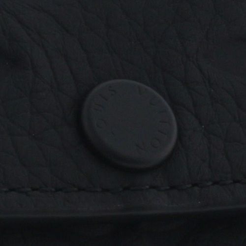 ルイヴィトン キーケース トリヨン ミュルティクレ ６ ブラック LOUIS VUITTON M82604