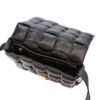 ボッテガヴェネタ ショルダーバッグ レディース パデッド カセット ブラック BOTTEGA VENETA 591970 VCQR1 8425 BLACK