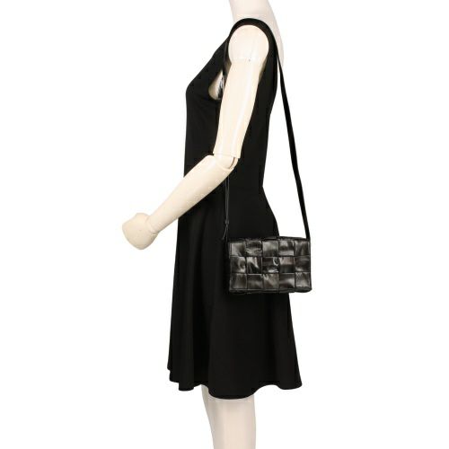 ボッテガヴェネタ ショルダーバッグ レディース スモール カセット ブラック BOTTEGA VENETA 717587 VCQ71 8803