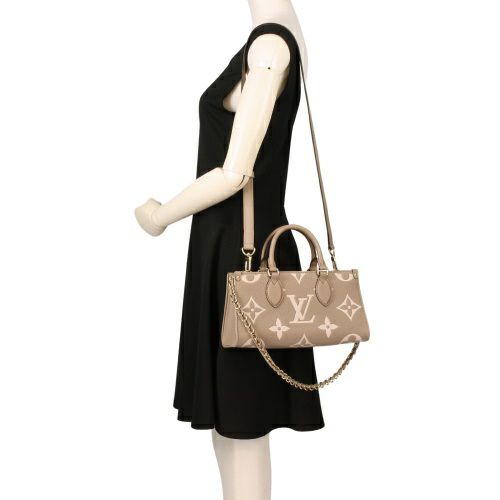 ルイヴィトン ハンドバッグ ショルダーバッグ レディース モノグラム アンプラント オンザゴーEW ベージュ LOUIS VUITTON M23641 トゥルトレール