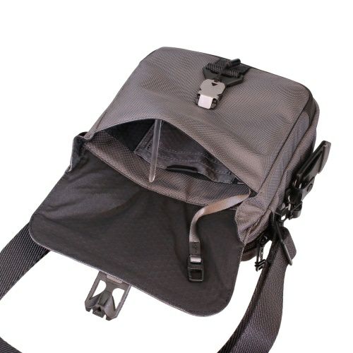 新品未使用♡ポーチ♡キーホルダー付♡TUMI トゥミ ボディバッグ ボディバッグ｜ウエストポーチ｜TUMI(トゥミ)公式サイト