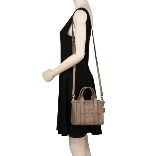 ◆  ベージュ クロスボディ ミニ トートバッグ MARC JACOBS(マーク ジェイコブス)｜【公式】THE CANVAS