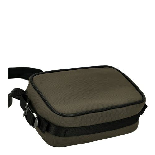 エンポリオアルマーニ ショルダーバッグ メンズ Travel Essentials テックケース カーキグリーン EMPORIO ARMANI EM001220 AF13841 U6299