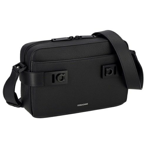 フェラガモ ショルダーバッグ メンズ ブラック Ferragamo 241304 NER  