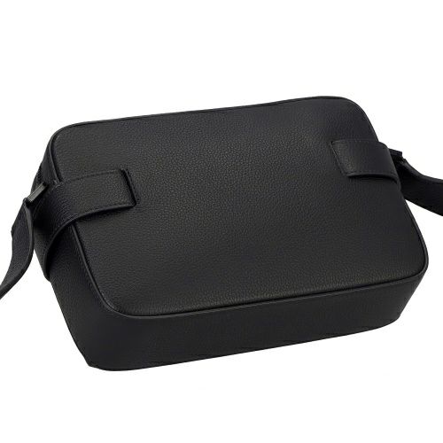 フェラガモ ショルダーバッグ メンズ ブラック Ferragamo 241304 NER