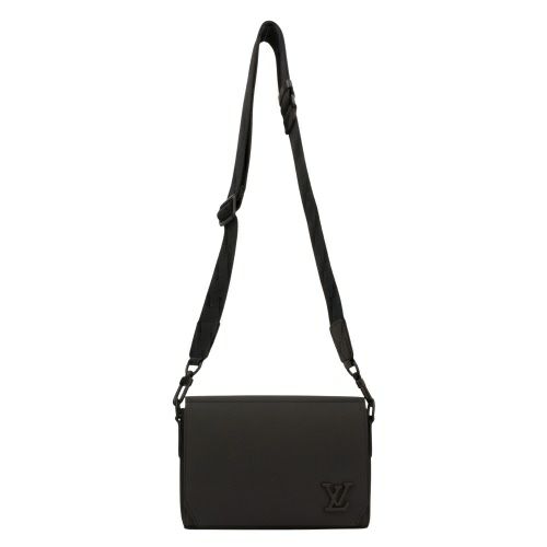 ルイヴィトン ショルダーバッグ アエログラム テイクオフ･メッセンジャー PM ブラック LOUIS VUITTON M24769 ノワール