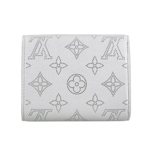 ルイヴィトン 二つ折り財布 マヒナ ポルトフォイユ・イリス コンパクト シルバー LOUIS VUITTON M26706