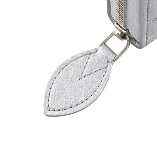ルイヴィトン 長財布 マヒナ ジッピー・ウォレット シルバー LOUIS VUITTON M26940